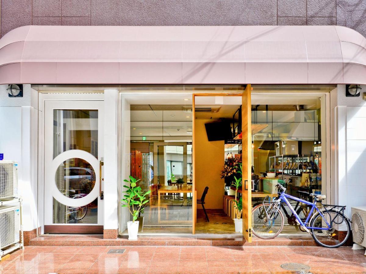 Beehive Hostel Osaka Exterior foto