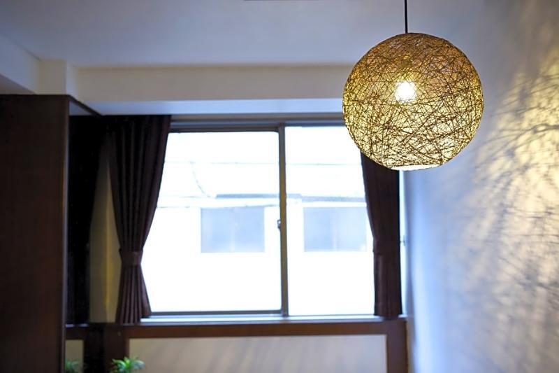 Beehive Hostel Osaka Exterior foto